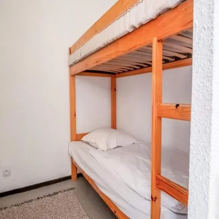 For 4 People * Huez